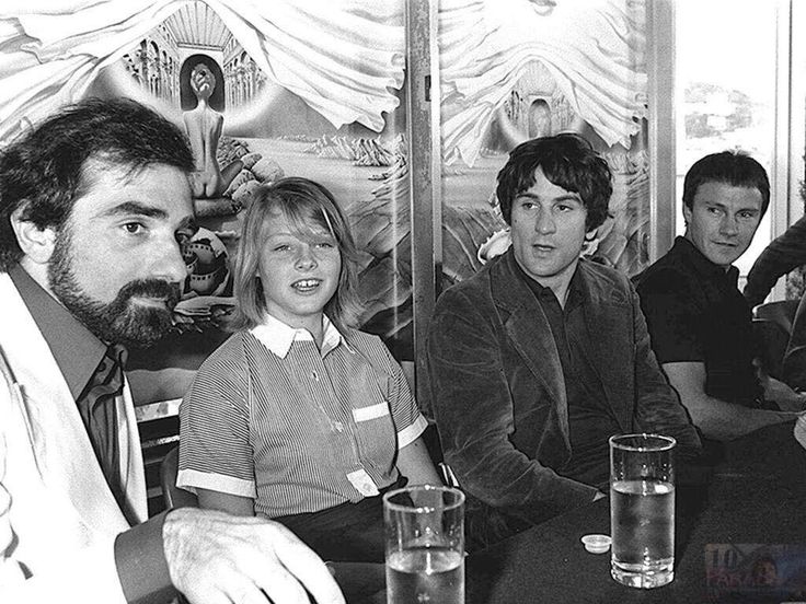 alucard8791's tweet image. "Taxi Driver"
Martin Scorsese, Jodie Foster, Robert de Niro &amp;amp; Harvey Keitel #pelicula #cast