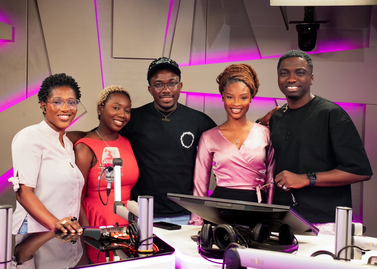 kalyshouse's tweet image. Thank you @3musicnetworks for having us. See you all in Kaly’s house from the 14th to the 17th of December. 

#72hrsWithKaly #getpluggedin