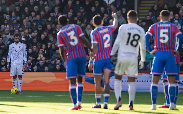 🚨 Manchester United have scored the same amount of goals from set pieces as Arsenal (10).