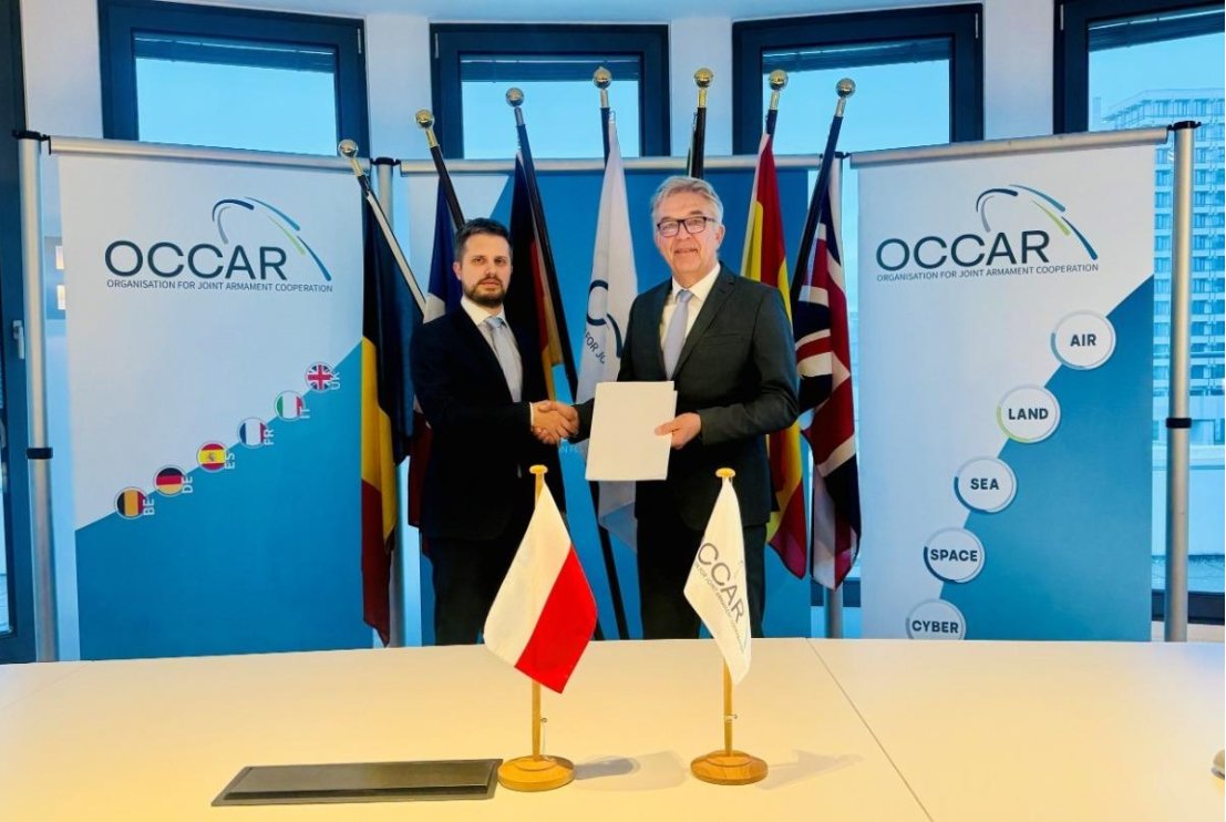Gute Sache: 
#Poland, wichtigster Rüstungsakteur an der Ostflanke, bindet sich stärker in die #OCCAR ein - die Organisation zur Gemeinschaftsrüstung in Europa.

occar.int/news/poland-si…
