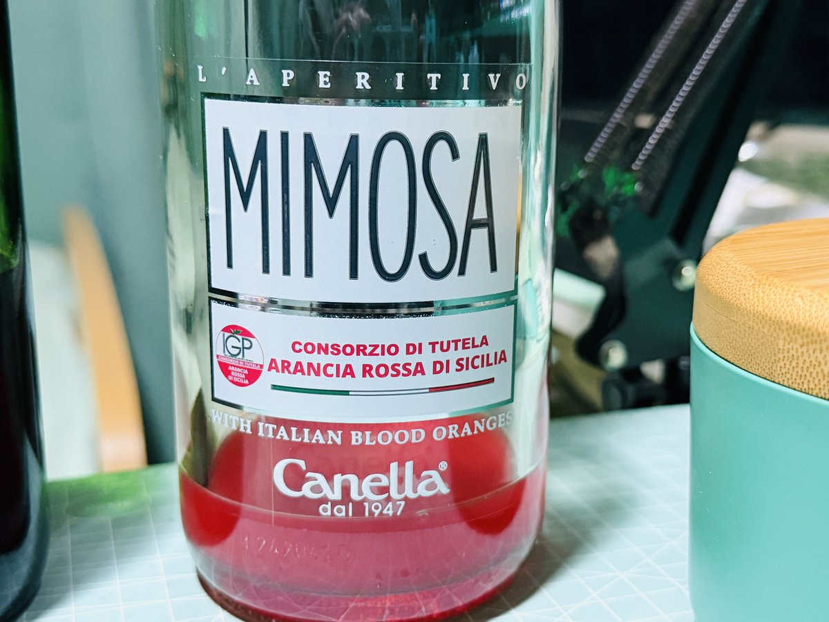 MIMOSAwithITALIANBLOODORANGEs