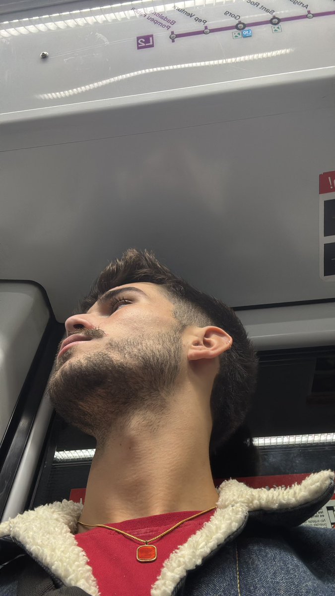 quesada_borja's tweet photo. 🚇 https://t.co/Rg24PSDquu
