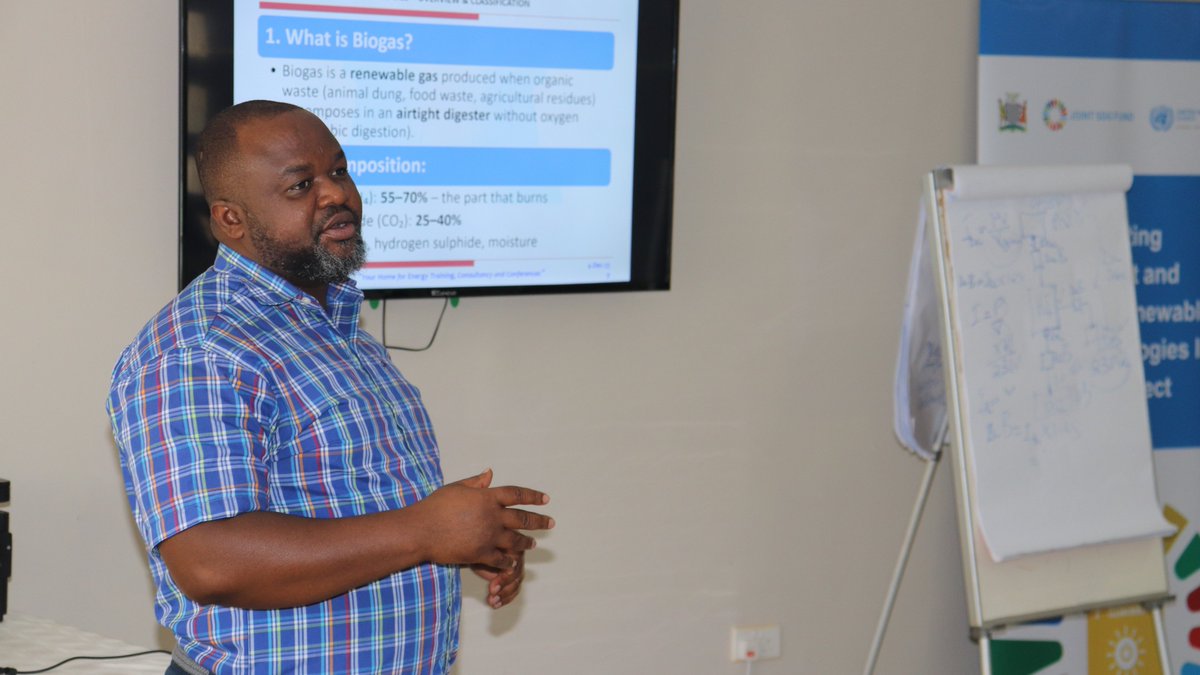 ilolusaka's tweet image. Day 3 of 4-day #TVET training in Chipata 🇿🇲 under #UN @JointSDGFund project: ‘Accelerating Deployment &amp;amp; Adoption of #Renewable Energy Technologies in Zambia’ by ILO, UNDP &amp;amp; UNICEF.
🌱 Clean Cooking
📈 Business Plans
💰 Financial Proposals
⚠️ Risk Management &amp;amp; ✅ Quality Assurance