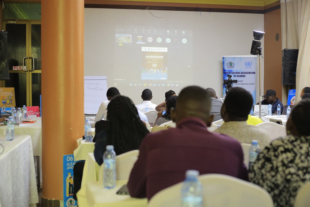 UnauKYU's tweet photo. This time the youth are discussing what the next phase of SDG implementation for participation, accountability, and SDGs delivery means and requires.
Peer to Peer learning is a catalyst for leadership and meaningful transformation.
#MySDGsMyVoiceUg
#AccelerateSDGs https://t.co/AS5OKZqgQX