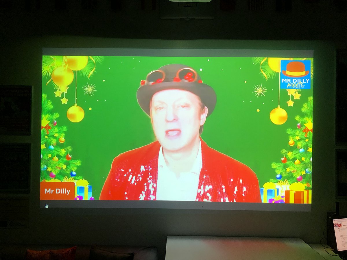 LibrarianSSA tweet media