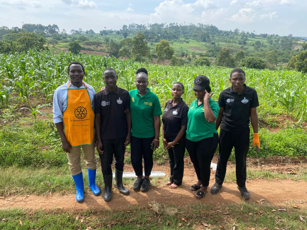 Interact Club Princess Diana H/S tweet media