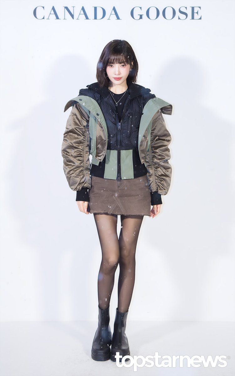 레드벨벳 조이, ‘인형이 아닐리 없어요’ (캐나다구스 포토콜) [HD포토] #조이 #JOY #레드벨벳 #RedVelvet #캐나다구스 #CANADAGOOSE #포토월 #프리뷰 topstarnews.net/news/articleVi… <- Original Photo