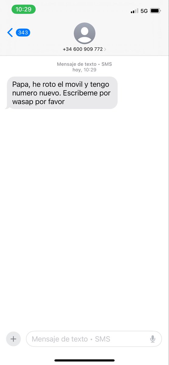 daniluky's tweet photo. Sabes que te has hecho mayor cuando te llegan este tipo de estafas... te hace dudar de si tienes algun hijo por ahi 😂 https://t.co/luudvo2yQZ