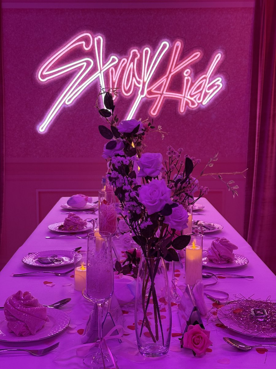 iris_dal tweet media