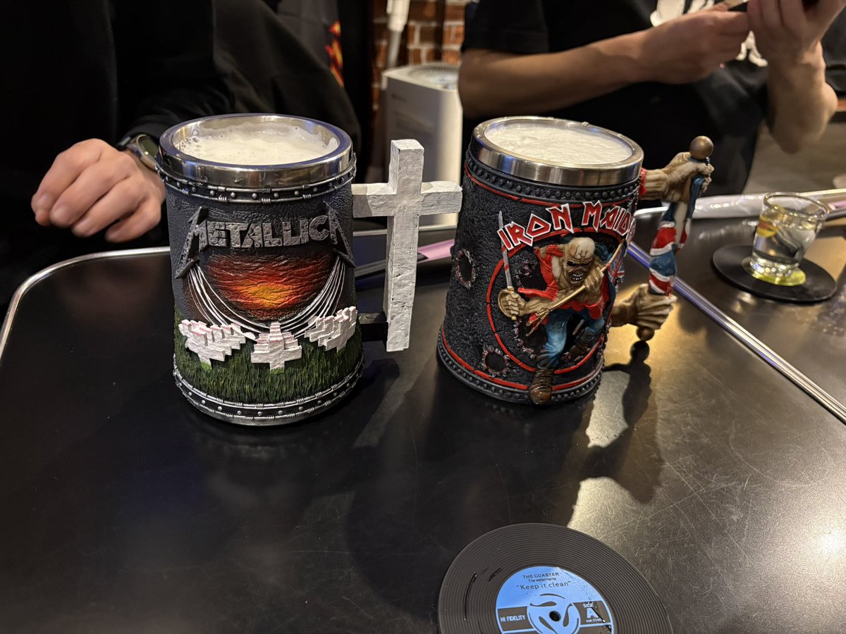 tanutanu55go's tweet image. メタリカとアイアンメイデンも参戦だ！