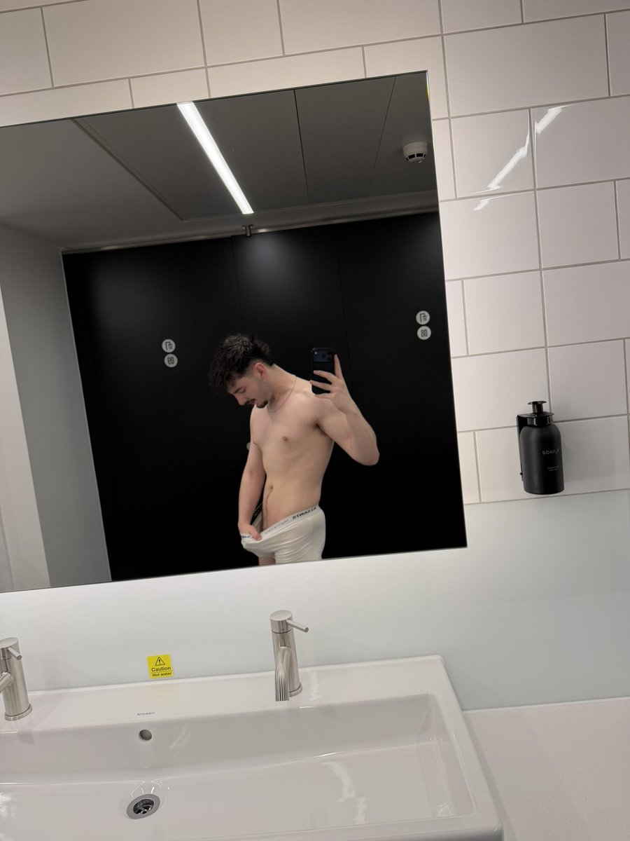 Max Hunter 😏💦🌶️ tweet media