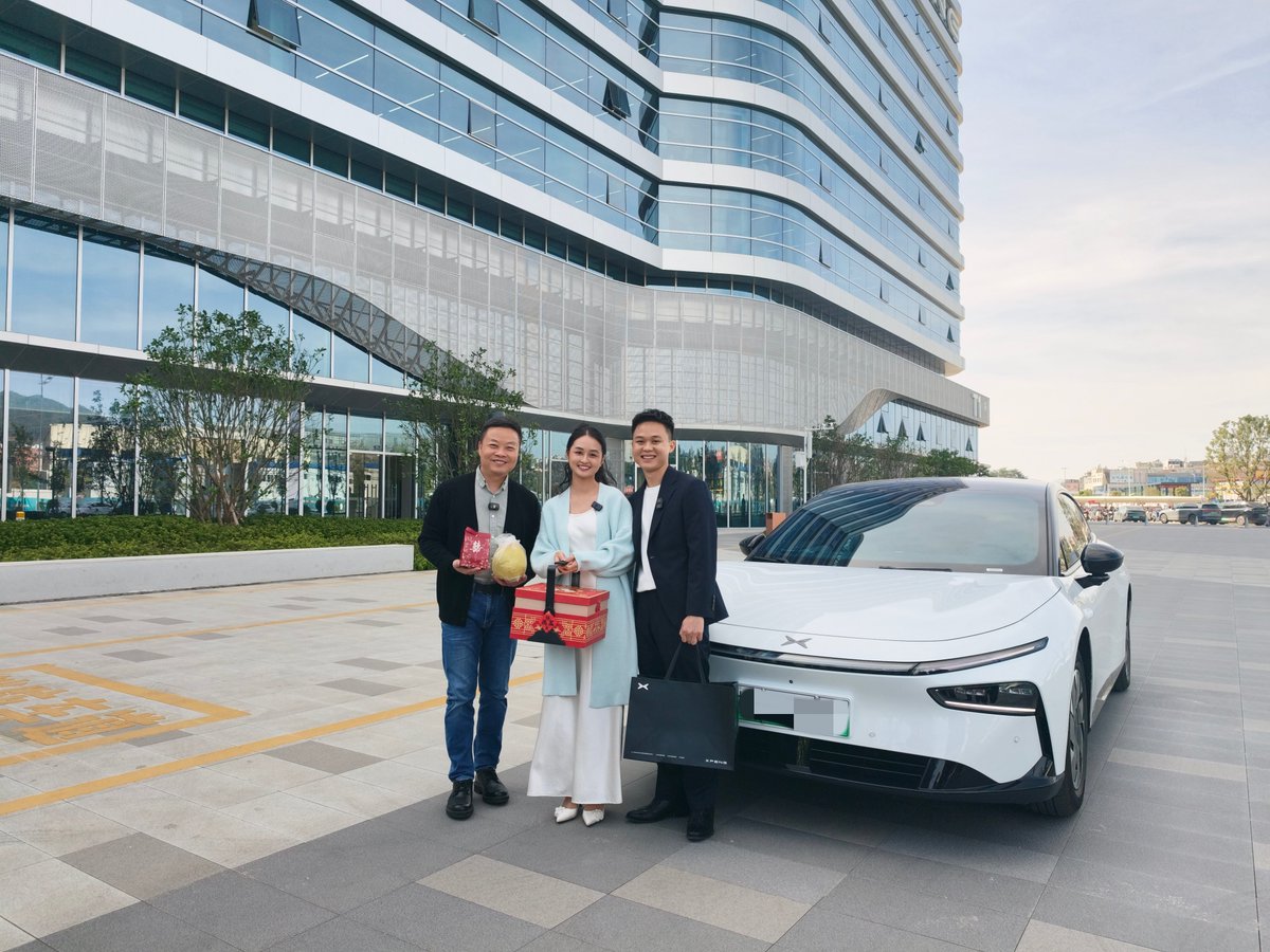 xiaopenghexpeng's tweet image. It&apos;s wonderful to see one of our owners used all P7+s as the wedding cars. Sending a gift to the new couple! Wishing all young P7+ families happiness on the road ahead.

$XPEV