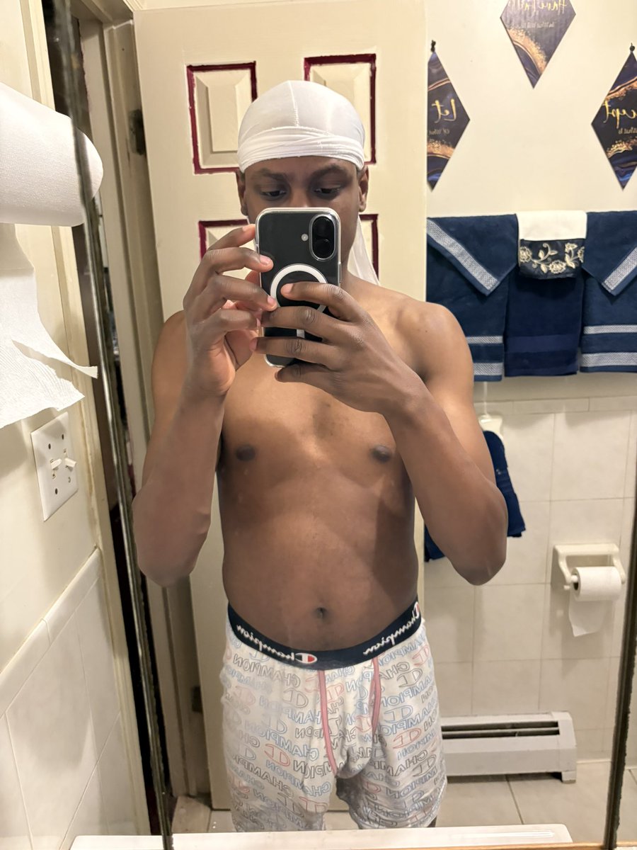 Seth66760883's tweet photo. Progress time to hit the gym💪🏾 https://t.co/w0gG4lfZwz