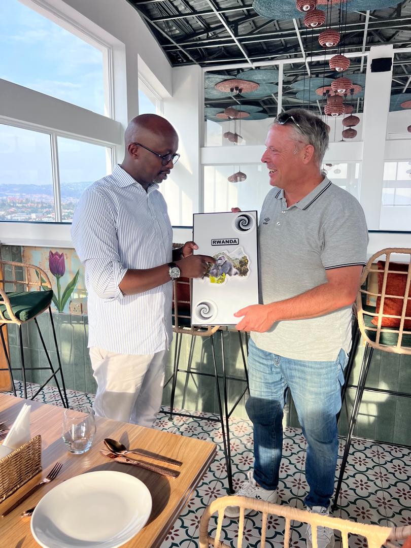 This Wednesday, FERWACY management bid farewell to David Louvet, who was the head coach of the national team for two and a half years.

​Louvet's contract came to an end.

​FERWACY wishes the best in future for coach Louvet.

#Rwanda #Cycling #RwandaCycling