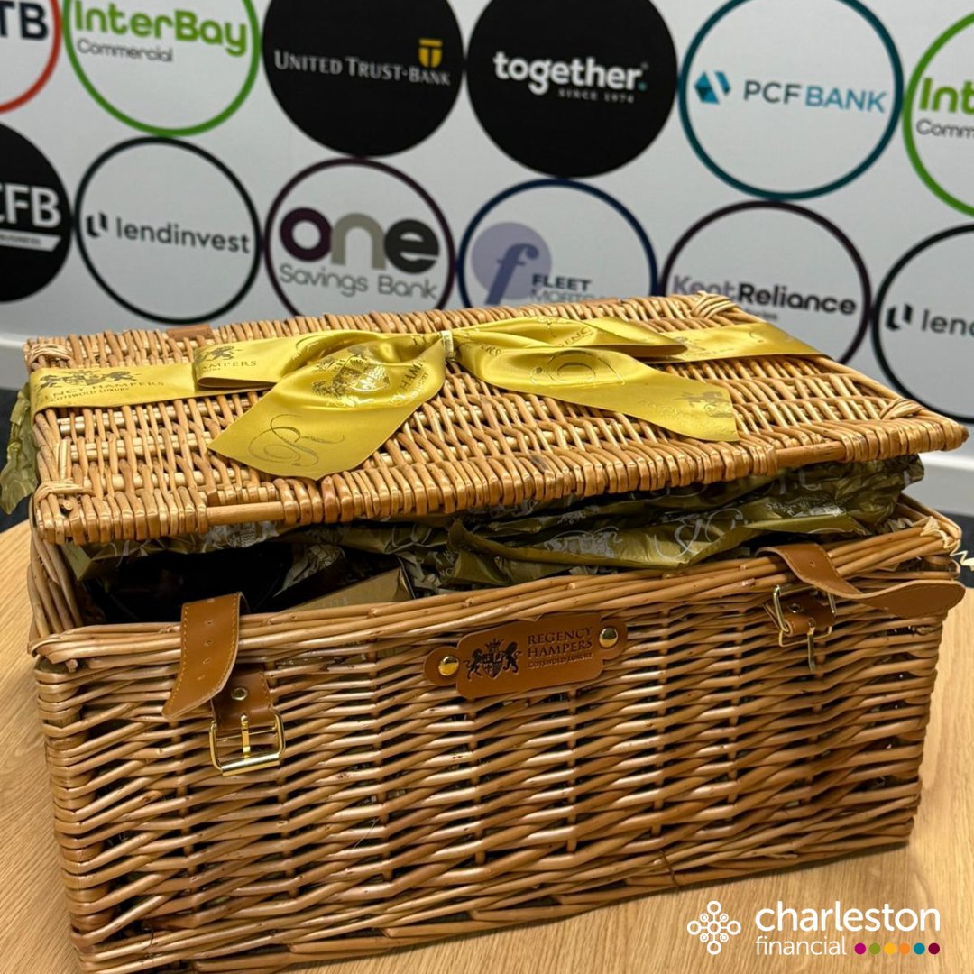 Charleston_FS's tweet image. Surprise hampers are lovely, but receiving one from a happy client is something else entirely. Fantastic work, team! 💙