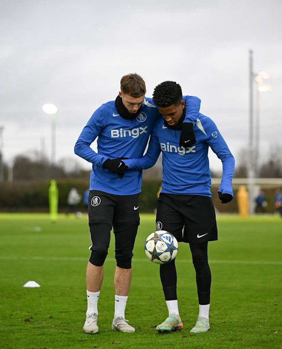 Raf_cfc's tweet image. Every season we start strong, then December hits us. 

Heavy fixtures force managers to rotate too much and we lose momentum. 

Hopefully this year we stay consistent and beat the December curse. 🙏🏾🙏🏾