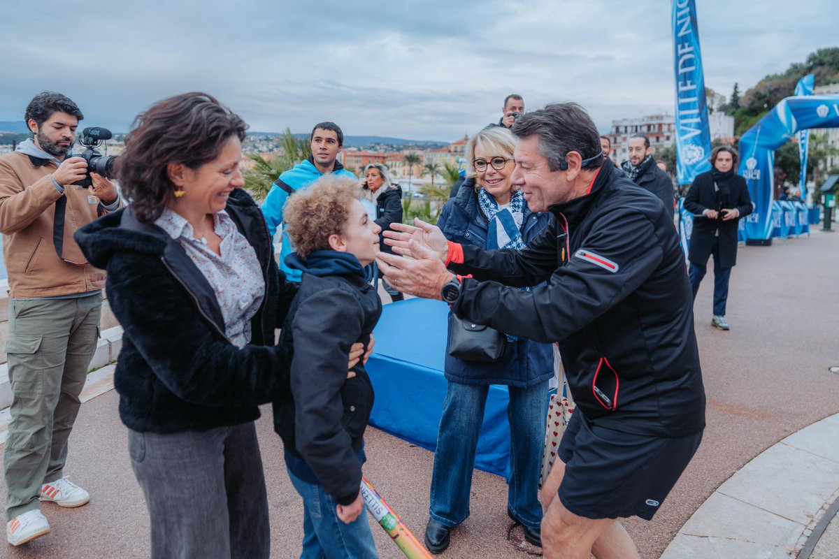 Christian Estrosi tweet media