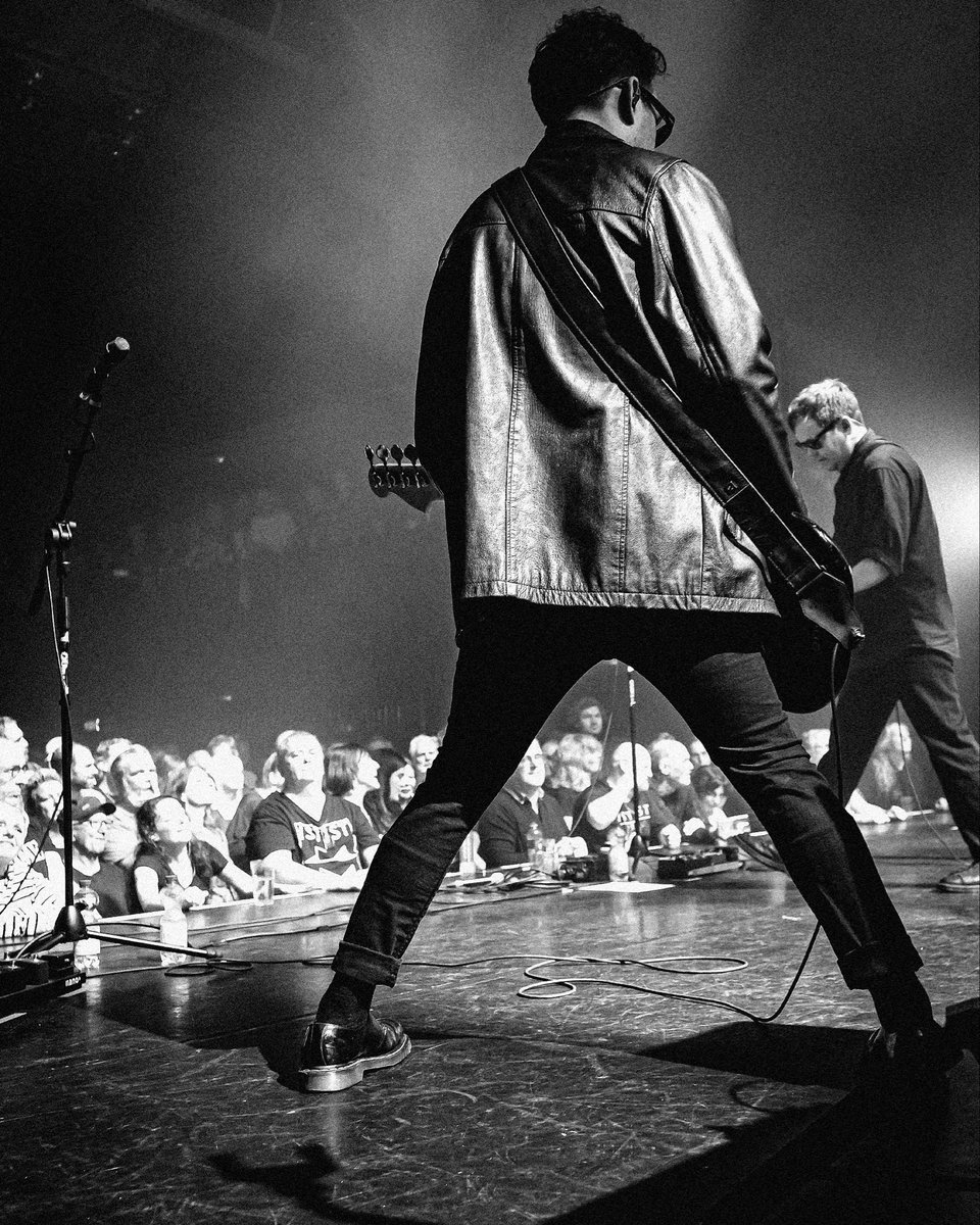 ististmusic's tweet image. Ready for you, London and Birmingham.

We play our final shows of 2025 tomorrow and Saturday. 

📷 @TrustFox