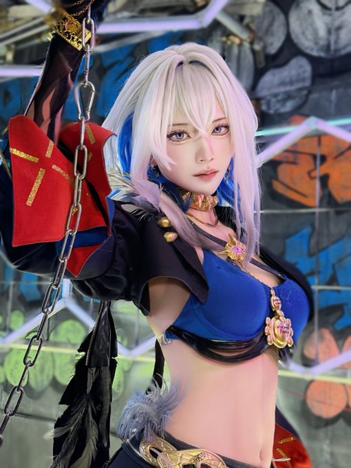 Twitterのコスプレ画像16