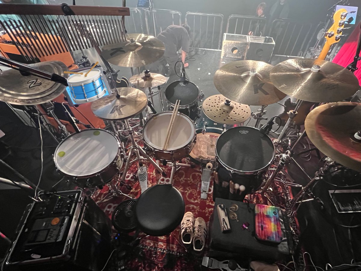 SHO WADA and His Band “Heat Birthday”
⁡at下北沢シャングリラ

和田さんの50歳お誕生日当日ライブ🥁
全力で叩き、歌い、お祝いしました！

「たっつーん！」と声援が聴こえた時に泣くほど嬉しかった😭
ありがとうございます！

Photo:山本倫子

#ShoWadaandHisBand 
#zildjian 
#aspr
#YamahaDrum