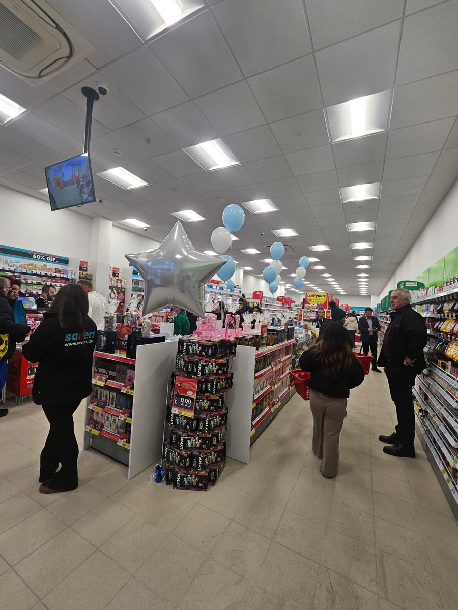MoorSheffield's tweet photo. We're delighted to announce that Savers has officially OPENED its doors on The Moor! 🎉

🎉 Goody bags for the first 500 customers in the queue
🎉 Surprises and fun moments throughout the day

Don’t miss out and come down early! https://t.co/1yUw1G5LFA