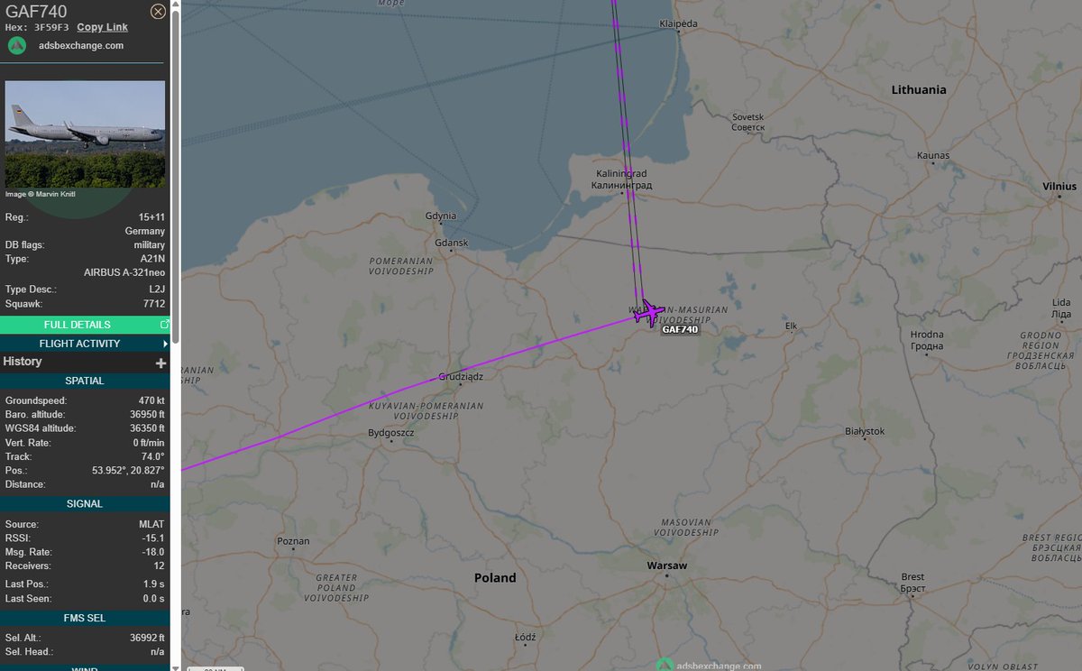 PolishMilRadar's tweet photo. 📅04.12 🕒 10:59LT - 🇩🇪✈️ A321 tranzytem
🇩🇪 Siły Powietrzne Niemiec
✈️ Airbus A321-251NX "15+11"
🛫 Münster Osnabrück #EDDG 🇩🇪
🛬 Wilno #EYVI 🇱🇹
#GAF740 leci na FL370
🔗https://t.co/CQGr7TXslS
#POLMILRADAR https://t.co/GYbJGTPLhD
