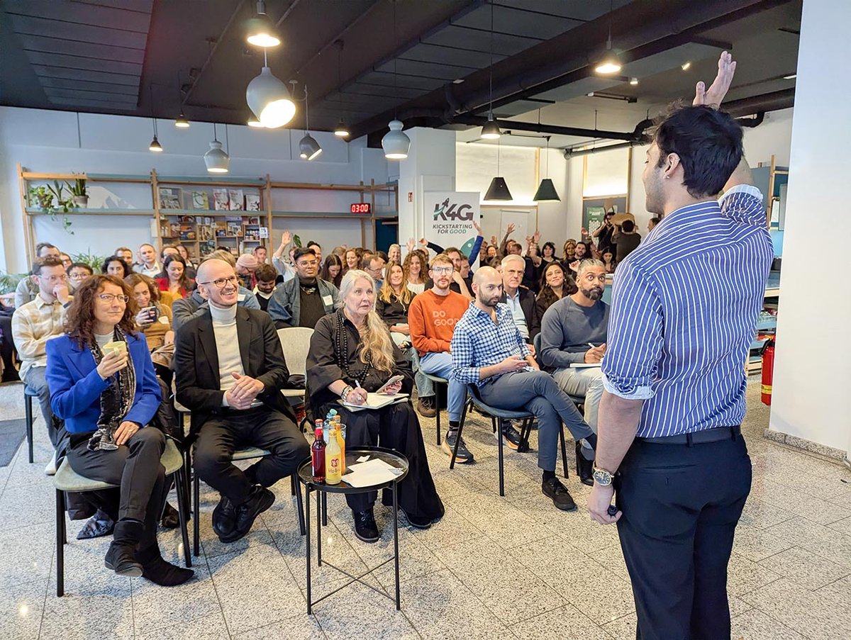 ProVeg_Int's tweet image. Big ideas. Bold founders. Brighter food future! 🌱✨ 18 inspiring initiatives just wowed the crowd at our #K4G Pitch Day in Berlin—sharing $200,000 in seed funding and fueling a plant-based revolution. Ready for more? Applications for 2026 open in March! #KickstartingForGood