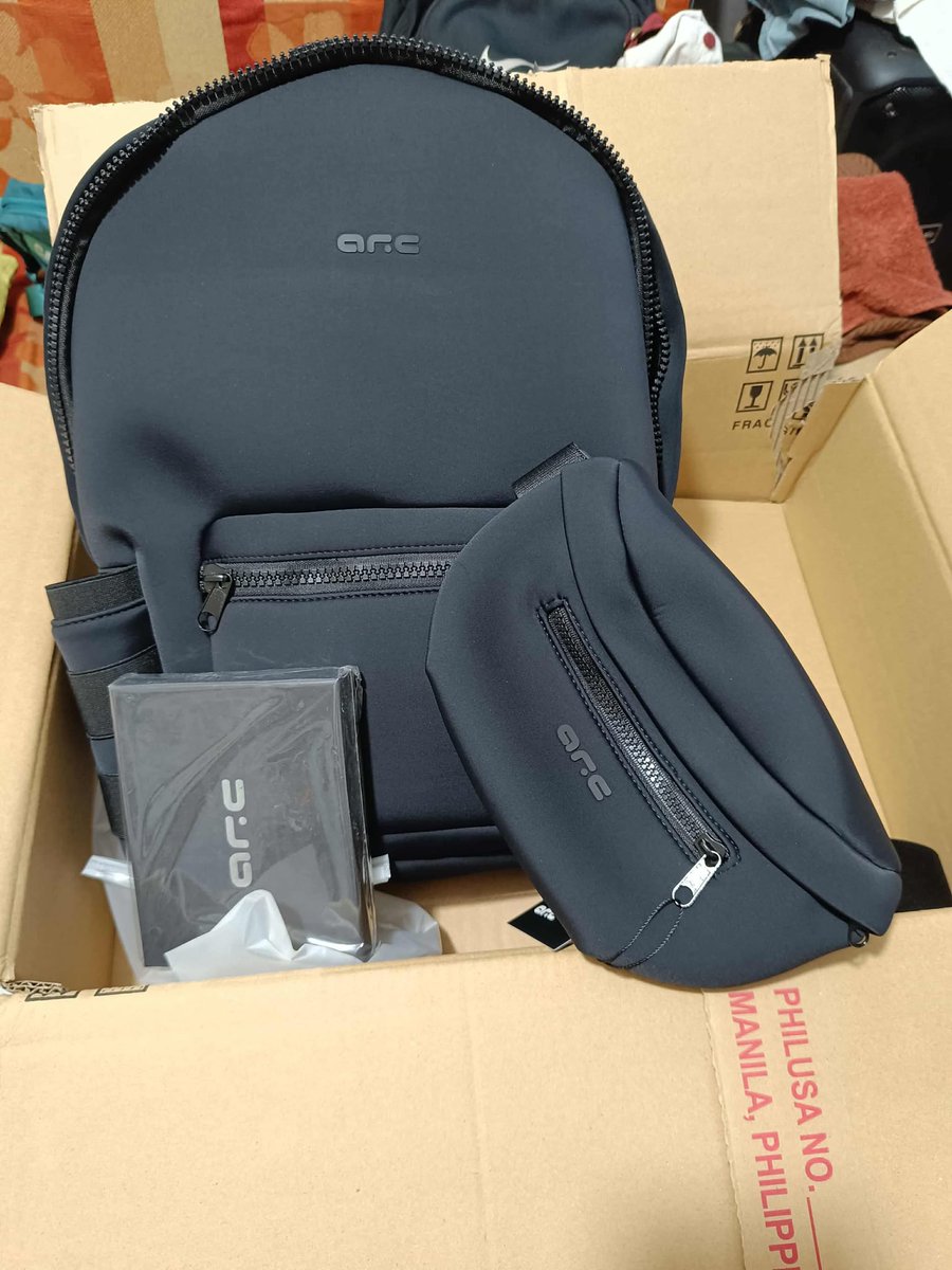 JaceOnMahFeet's tweet photo. BINI AIAH FANS!
FOR SALE: ARC BACKPACK
FANNY PACK
SRP ONLY
Rfs: extra bag/double order
#BINI #BiniAiah #ARC #itsarc #ArcCap https://t.co/5ThaMjQUML