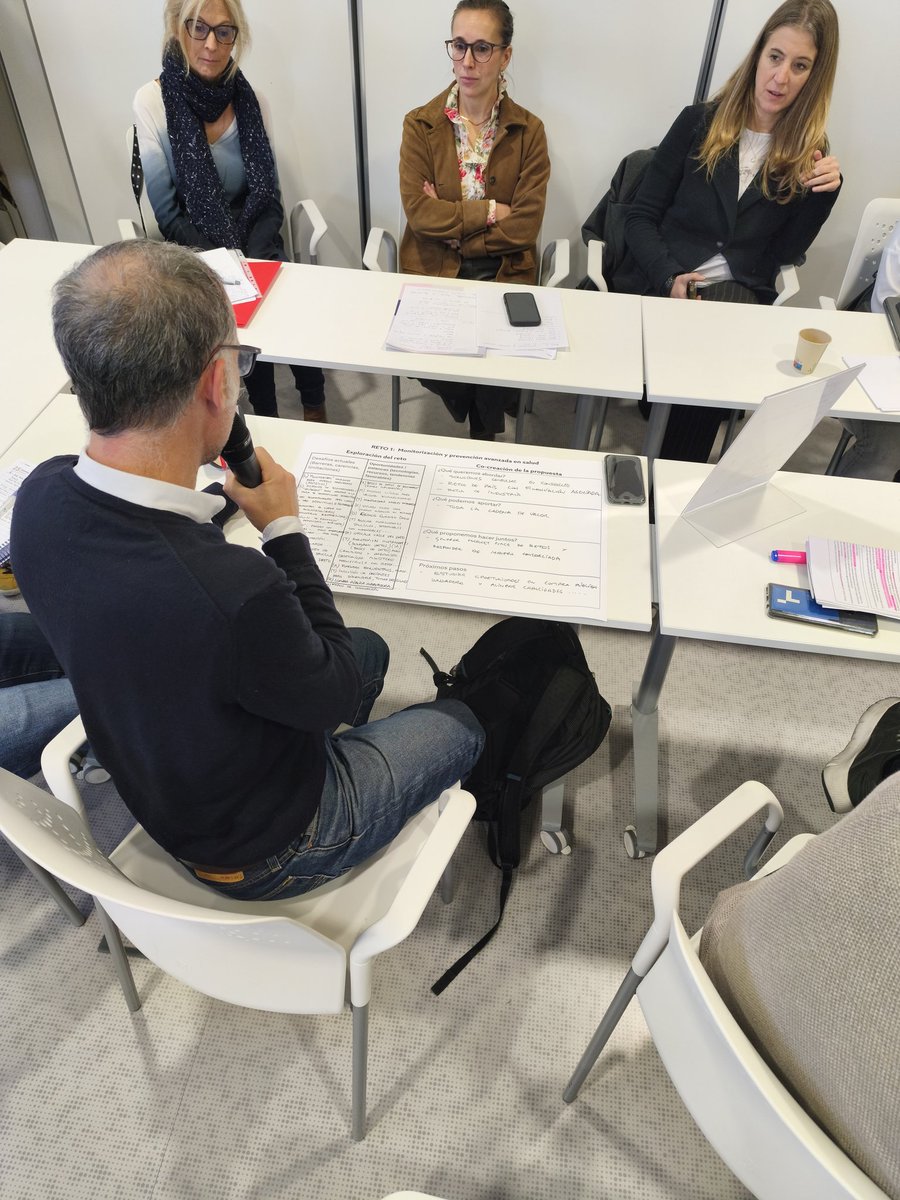 Empezamos con las presentaciones de las propuestas trabajadas en las mesas 

<a href="/bioef_/">bioef</a> <a href="/brta_eus/">BRTA - Basque Research and Technology Alliance</a> <a href="/Innobasque/">Innobasque</a> <a href="/TeknikerOficial/">Tekniker</a>