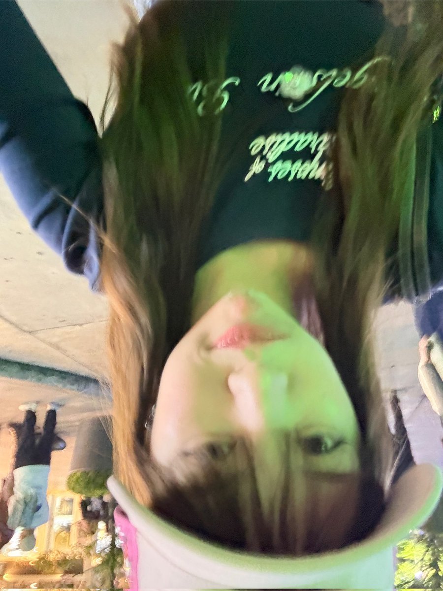 pickmayji's tweet photo. —(🎠❤️) iAM48 Live

(Live cover)
251203 : 23.04
; ก่อนท่องโลกกก

#MayjiBNK48 #BNK48 https://t.co/Vjc5ckPz00