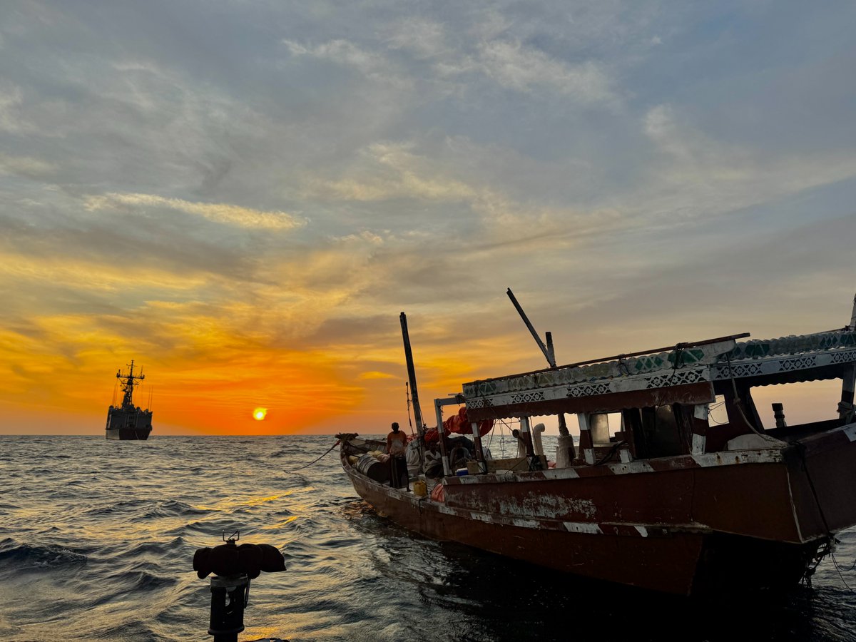 La #fragataVictoria rescata a un barco pesquero yemení que llevaba cinco días a la deriva frente a las costas somalíes. 
En el marco de la Operación <a href="/EUNAVFOR/">EUNAVFOR Operation ATALANTA</a> ‘Atalanta’, lo remolcaron hasta el puerto seguro de Bosaso en Somalia. 
Yemen ha agradecido la intervención del buque