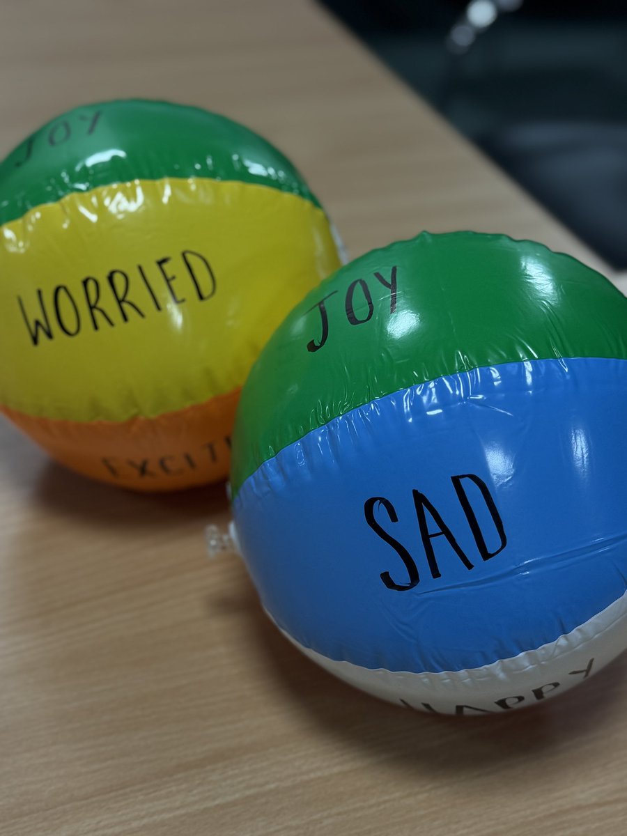 YVCforum's tweet photo. Next session at Beyond the Hate is live! Schools are playing "Feeling Catch" tossing a beach ball covered in emotions.
When you catch it, you talk about that feeling! This fun icebreaker builds essential empathy skills. Understanding our emotions and others' #YVBeyondTheHate https://t.co/SCMg3iqKWZ