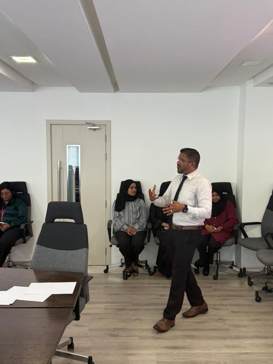 PGO_MV's tweet photo. Today, as part of the 16 Days of Activism, DVCACS collaborated with the Maldives Police Service Cyber Crime Centre to conduct an awareness session on cyberbullying and digital safety for women and girls.

The session highlighted key risks, prevention strategies, and practical steps to stay safe online.
Together, we continue strengthening protection against digital violence.

#16DaysOfActivism
#EndDigitalViolence