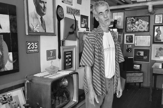 a.infoshop tweet media