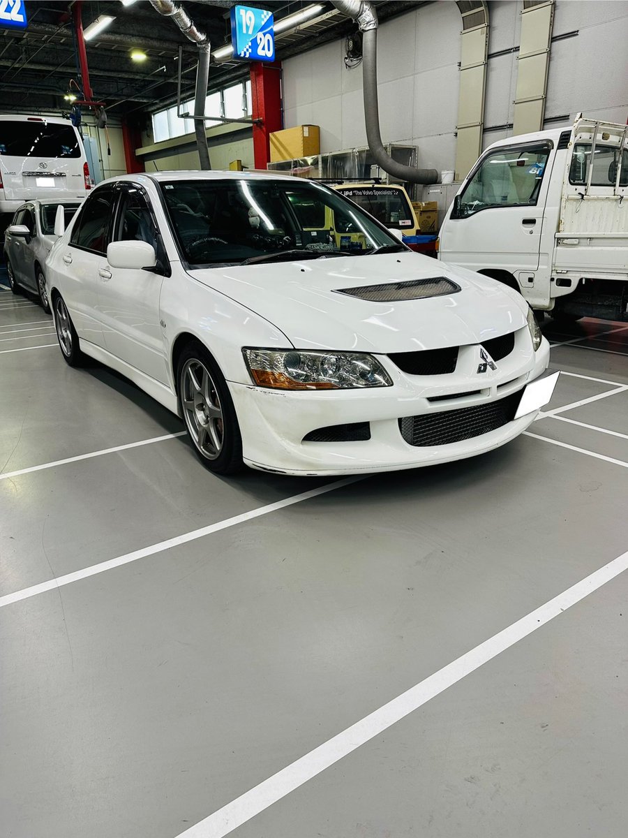 ランエボⅧにTEINの車高調『FLEX Z』を取り付け致しました！ もともと