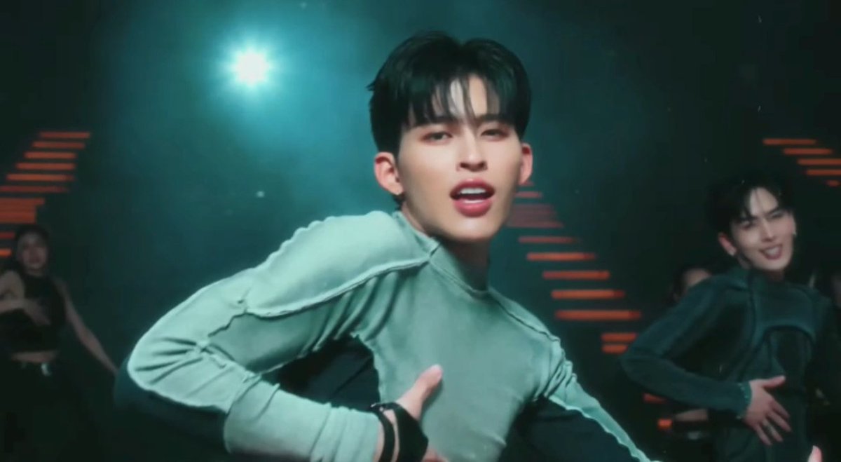 doublepjourney_'s tweet image. หล่อทัชทุกช็อต ! ✨🩶🖤

JASPER COMEBACK TOUCH

#JASPER_TouchMV
#JASPER
#ppnaravit @ppnaravit