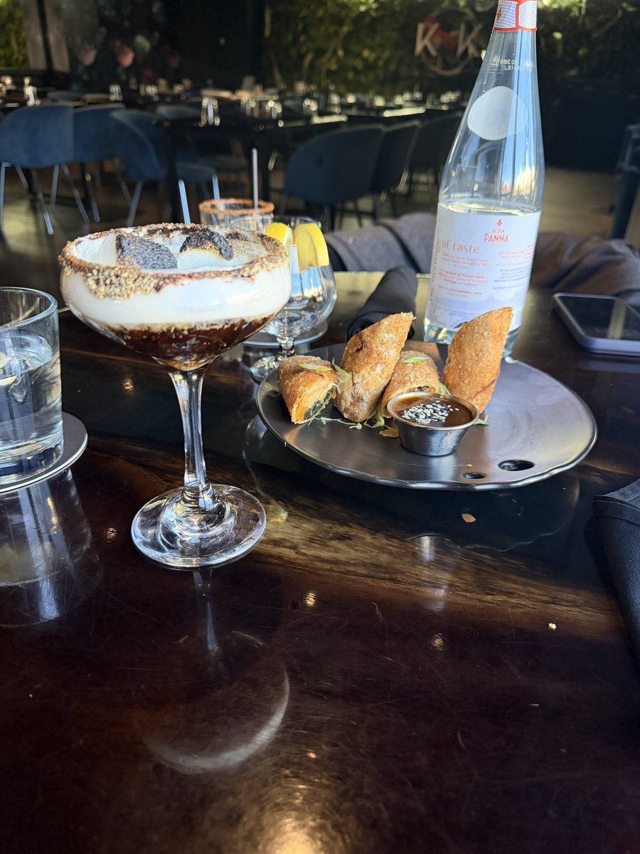 yesitsangelo's tweet photo. @yooooabs @ochocinco Yes Kitchen and Kocktails is one of the best restaurants in DC https://t.co/0ZdZLGDZFx