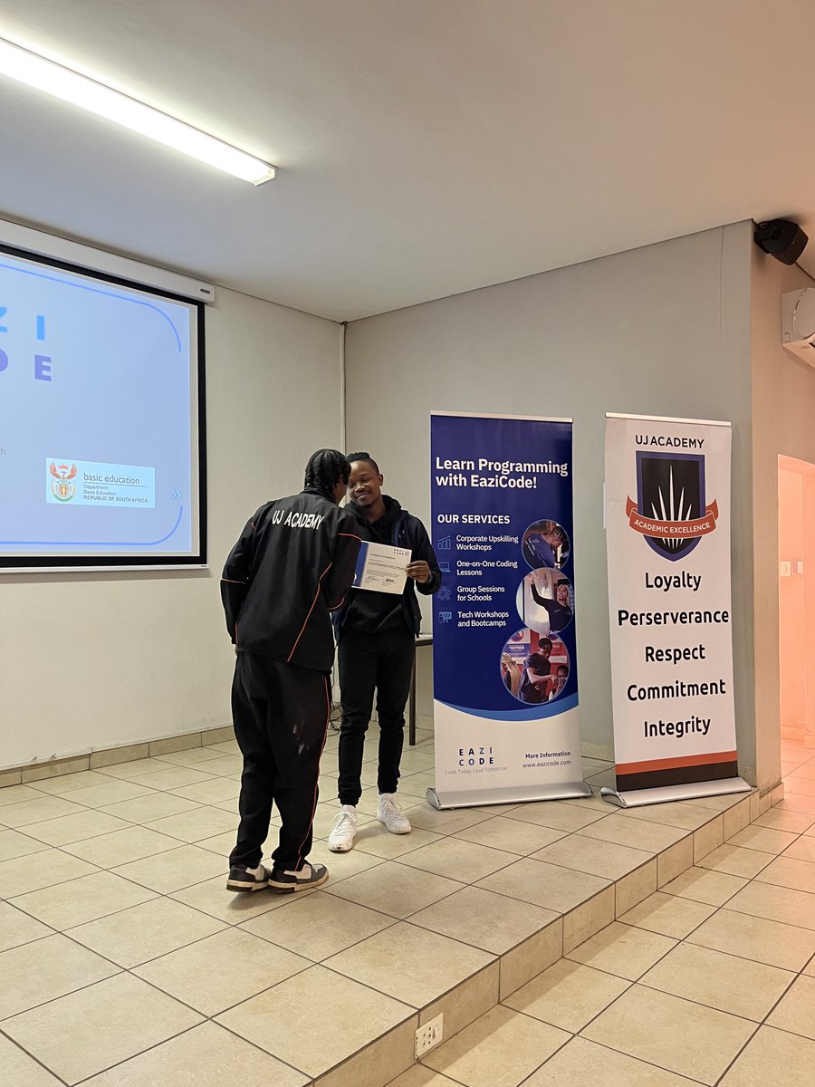 Eazi Code tweet media