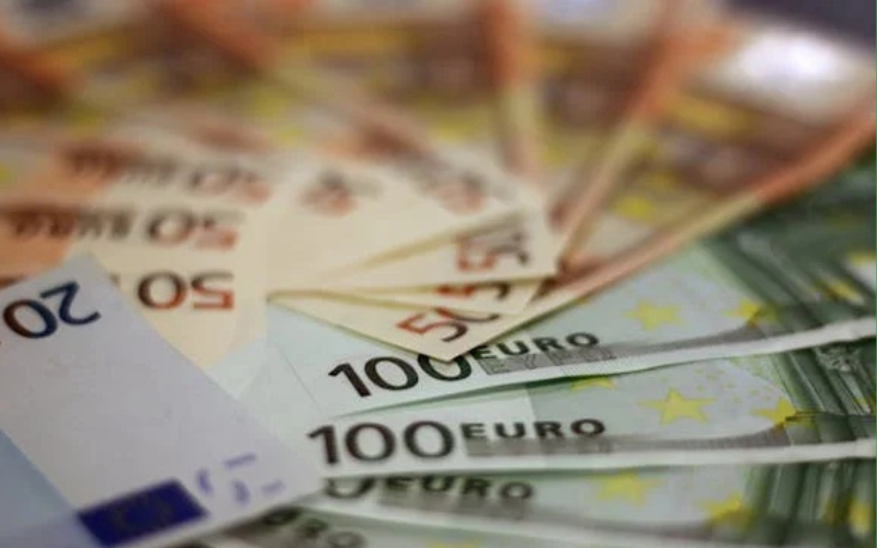 La verdad detrás de los números, del aumento del presupuesto del Ayuntamiento de Alicante.

Tan fácil como plantearte por qué se habla más de cantidades que de proyectos reales. O de cómo van a afectarte a ti, o a tu barrio esas inversiones.

quefas.es/alicante-y-el-…