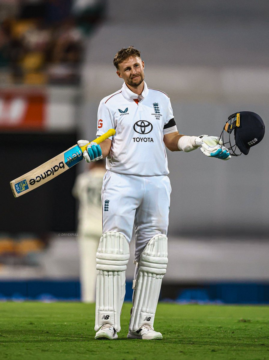 Shekar4266's tweet photo. 40TH TEST HUNDRED BY ROOT
#AUSvsENG https://t.co/mMuSKMZHBn