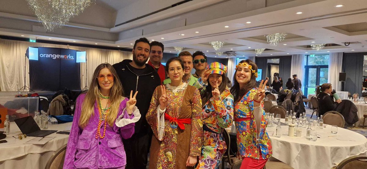 Blockbusters &amp; Bodhráns with the Google team 🎬🥁
160 delegates boosting teamwork, communication &amp; creativity — from Bodhrán beats to filmmaking with real business messages 🎥
Strong skills. Stronger teams 👏
eu1.hubs.ly/H0q8PBT0