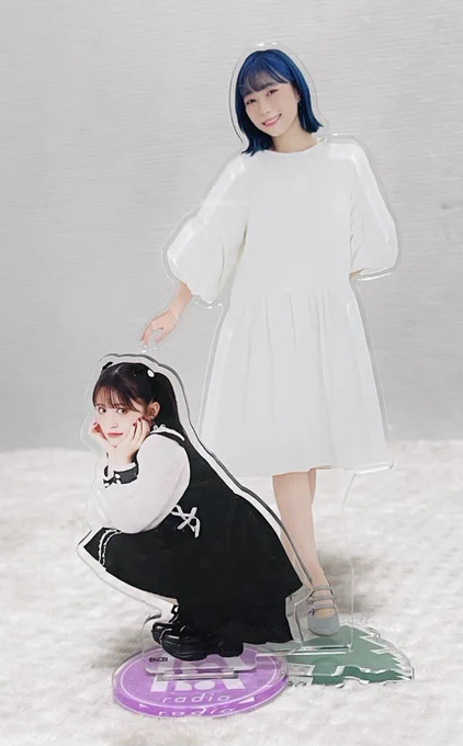 천사와 악마 이미지 이거 넣어도 돼요?