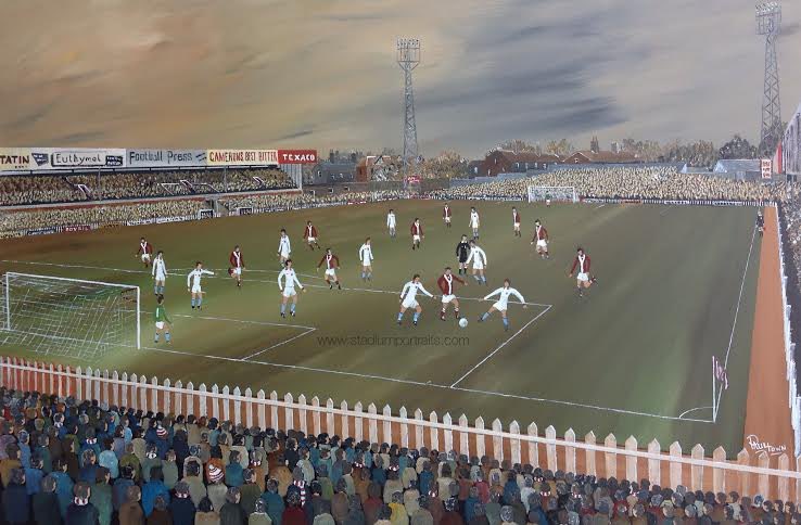 StadiumPortrait's tweet image. Still time to get your Christmas sporting gifts - check out art by Paul Town - Paul’s newly published book, box canvas prints, prints and jigsaws - follow the link stadiumportraits.com/club-gallery-4…
#York #YorkCity #ycfc @YorkCityFC #YorkCityFC #YCFC