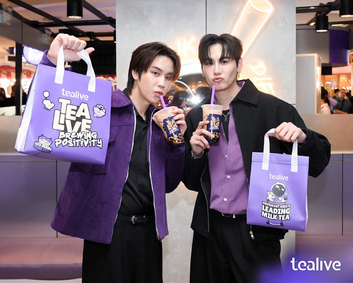 bb0un_official's tweet image. [3]

📍instagram.com/p/DR1l7X5kUiO/…

#TealivexBounPrem
#bb0un #BounPrem