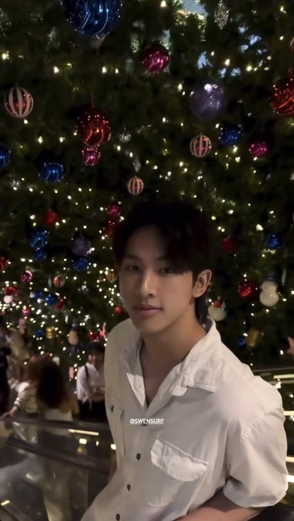 naneng_jaa's tweet image. #Surfjava #swensurf #javabh 
@swensurf @javabh28 🎄💖🫶🏻

(( คริสมาสต์ที่มีเซิร์ฟจาว่ามันดีมากๆเลย🥹))

      คนพี่ถ่าย                                คนน้องถ่าย