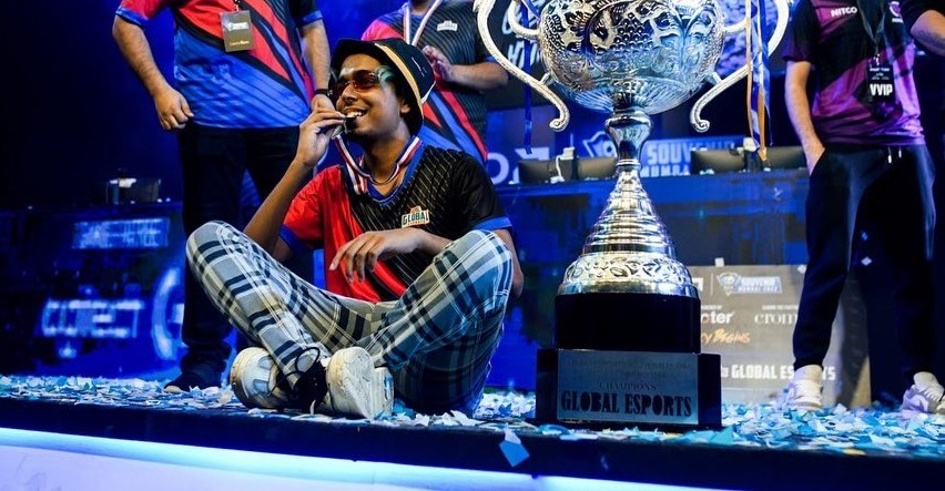 skrossigg's tweet image. onto the next one - LFT/LFO for the 2026 Season, All regions
Roles- Sentinel/Duelist, can play Chamber/Yoru/cypher/vyse/jett at a high level, willing to learn more. 

Looking for orgs in all regions that want to make a roster for the next season. Have been doing a GM job as a…