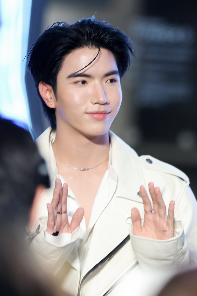 chakung's tweet image. น้องคีน 🍀✨ @keenkeno_sp 

CLOVER AT SPOTIFY TH 2025

#SpotifyWrappedLiveTH2025
#keenkeno