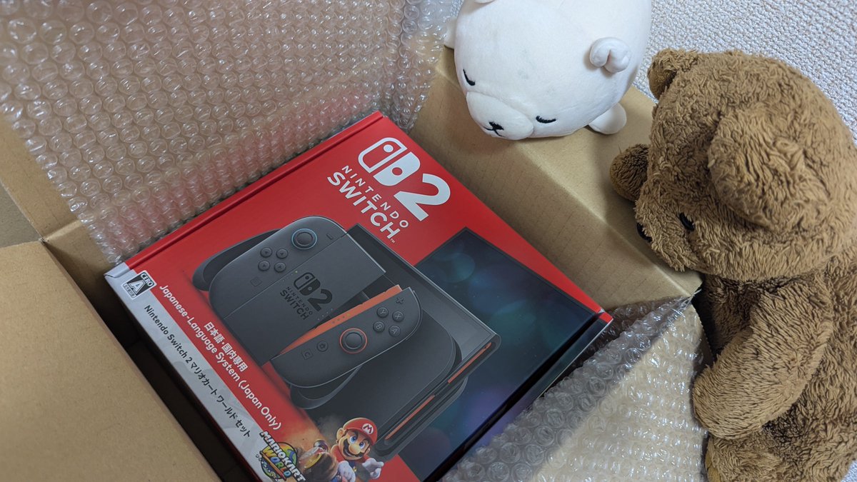 Nintendo Switch 2をようやく手に入れました〜！！
ずっと楽しみに待っていたから、とってもうれしいです...！！
しろくまさんのところにようこそ✨
これからよろしくね🐻