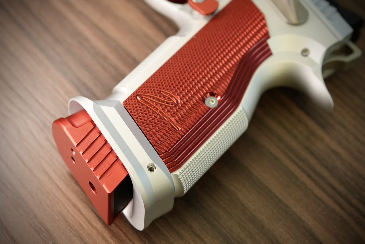 jkarmy_int's tweet image. CL project Customs 
SILVER &amp;amp; RED ⚪️🔴

TS 2 GBBP 

Set for Speed &amp;amp; Precision !! 

#clpd #clproject #ts2 #ipsc #race