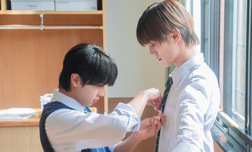 허용 tweet media